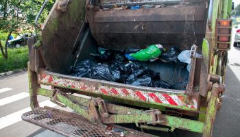 garbage-2497061_1280